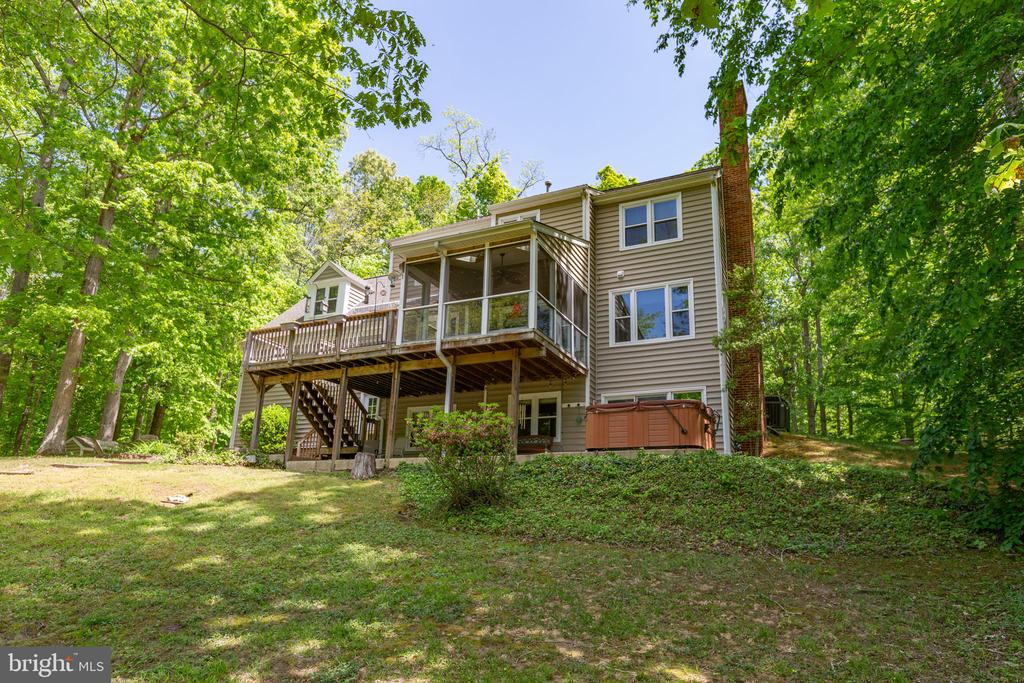 7931 GOLD LEAF CIR, SPOTSYLVANIA, Virginia 22551, 5 Bedrooms Bedrooms, ,3 BathroomsBathrooms,Residential,7931 GOLD LEAF CIR,VASP2040680 MLS # VASP2040680 7931 GOLD LEAF CIR, SPOTSYLVANIA, Virginia 22551, 5 Bedrooms Bedrooms, ,3 BathroomsBathrooms,Residential,7931 GOLD LEAF CIR,VASP2040680 MLS # VASP2040680