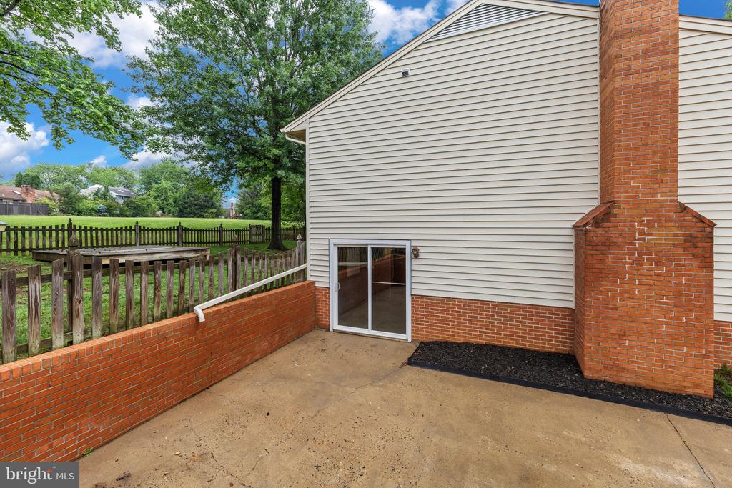 5065 TARA DR, FREDERICKSBURG, Virginia 22407, 4 Bedrooms Bedrooms, ,3 BathroomsBathrooms,Residential,5065 TARA DR,VASP2041944 MLS # VASP2041944 5065 TARA DR, FREDERICKSBURG, Virginia 22407, 4 Bedrooms Bedrooms, ,3 BathroomsBathrooms,Residential,5065 TARA DR,VASP2041944 MLS # VASP2041944