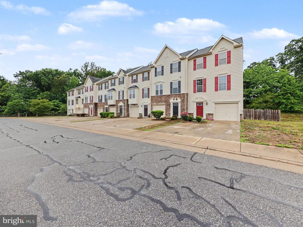 4643 ALLIANCE WAY, FREDERICKSBURG, Virginia 22408, 3 Bedrooms Bedrooms, ,2 BathroomsBathrooms,Residential,4643 ALLIANCE WAY,VASP2041952 MLS # VASP2041952 4643 ALLIANCE WAY, FREDERICKSBURG, Virginia 22408, 3 Bedrooms Bedrooms, ,2 BathroomsBathrooms,Residential,4643 ALLIANCE WAY,VASP2041952 MLS # VASP2041952