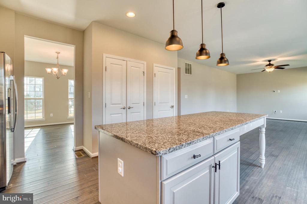 14510 KINGSMILL DR, CULPEPER, Virginia 22701, 4 Bedrooms Bedrooms, ,2 BathroomsBathrooms,Residential,14510 KINGSMILL DR,VACU2013786 MLS # VACU2013786 14510 KINGSMILL DR, CULPEPER, Virginia 22701, 4 Bedrooms Bedrooms, ,2 BathroomsBathrooms,Residential,14510 KINGSMILL DR,VACU2013786 MLS # VACU2013786