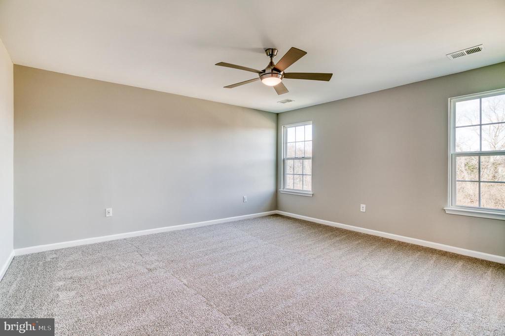 14510 KINGSMILL DR, CULPEPER, Virginia 22701, 4 Bedrooms Bedrooms, ,2 BathroomsBathrooms,Residential,14510 KINGSMILL DR,VACU2013786 MLS # VACU2013786 14510 KINGSMILL DR, CULPEPER, Virginia 22701, 4 Bedrooms Bedrooms, ,2 BathroomsBathrooms,Residential,14510 KINGSMILL DR,VACU2013786 MLS # VACU2013786