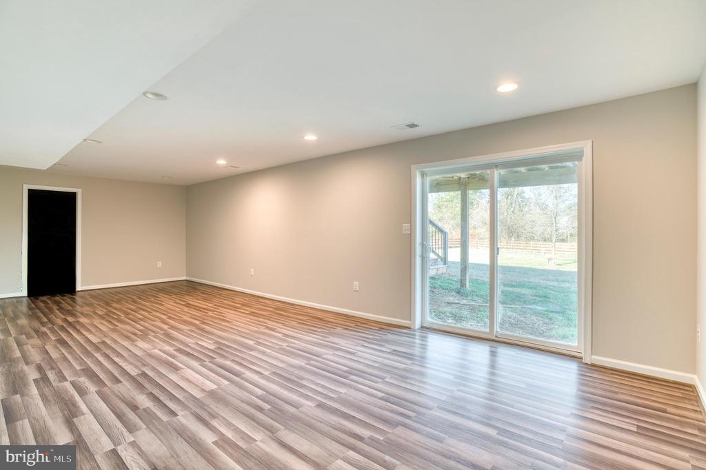 14510 KINGSMILL DR, CULPEPER, Virginia 22701, 4 Bedrooms Bedrooms, ,2 BathroomsBathrooms,Residential,14510 KINGSMILL DR,VACU2013786 MLS # VACU2013786 14510 KINGSMILL DR, CULPEPER, Virginia 22701, 4 Bedrooms Bedrooms, ,2 BathroomsBathrooms,Residential,14510 KINGSMILL DR,VACU2013786 MLS # VACU2013786