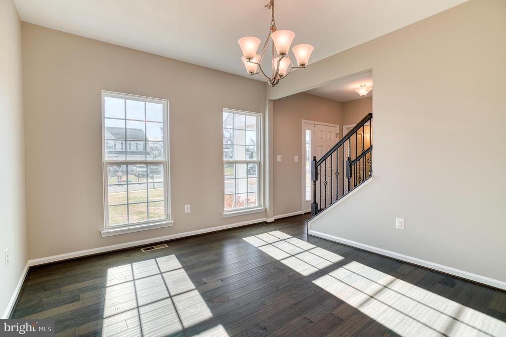 14510 KINGSMILL DR, CULPEPER, Virginia 22701, 4 Bedrooms Bedrooms, ,2 BathroomsBathrooms,Residential,14510 KINGSMILL DR,VACU2013786 MLS # VACU2013786 14510 KINGSMILL DR, CULPEPER, Virginia 22701, 4 Bedrooms Bedrooms, ,2 BathroomsBathrooms,Residential,14510 KINGSMILL DR,VACU2013786 MLS # VACU2013786