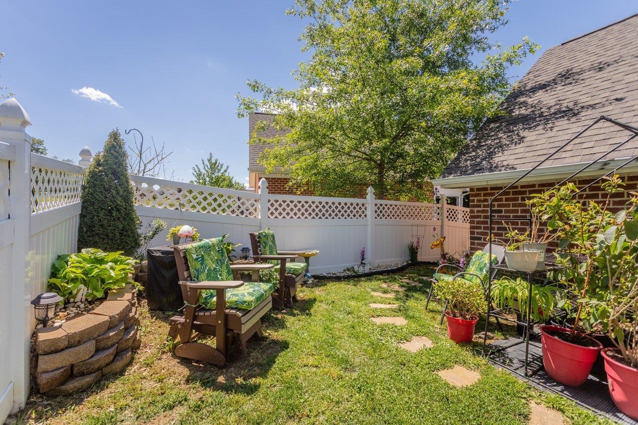 50 PEYTON RANDOLPH CT, HARRISONBURG, Virginia 22802, 3 Bedrooms Bedrooms, ,3 BathroomsBathrooms,Residential,50 PEYTON RANDOLPH CT,677050 MLS # 677050 50 PEYTON RANDOLPH CT, HARRISONBURG, Virginia 22802, 3 Bedrooms Bedrooms, ,3 BathroomsBathrooms,Residential,50 PEYTON RANDOLPH CT,677050 MLS # 677050
