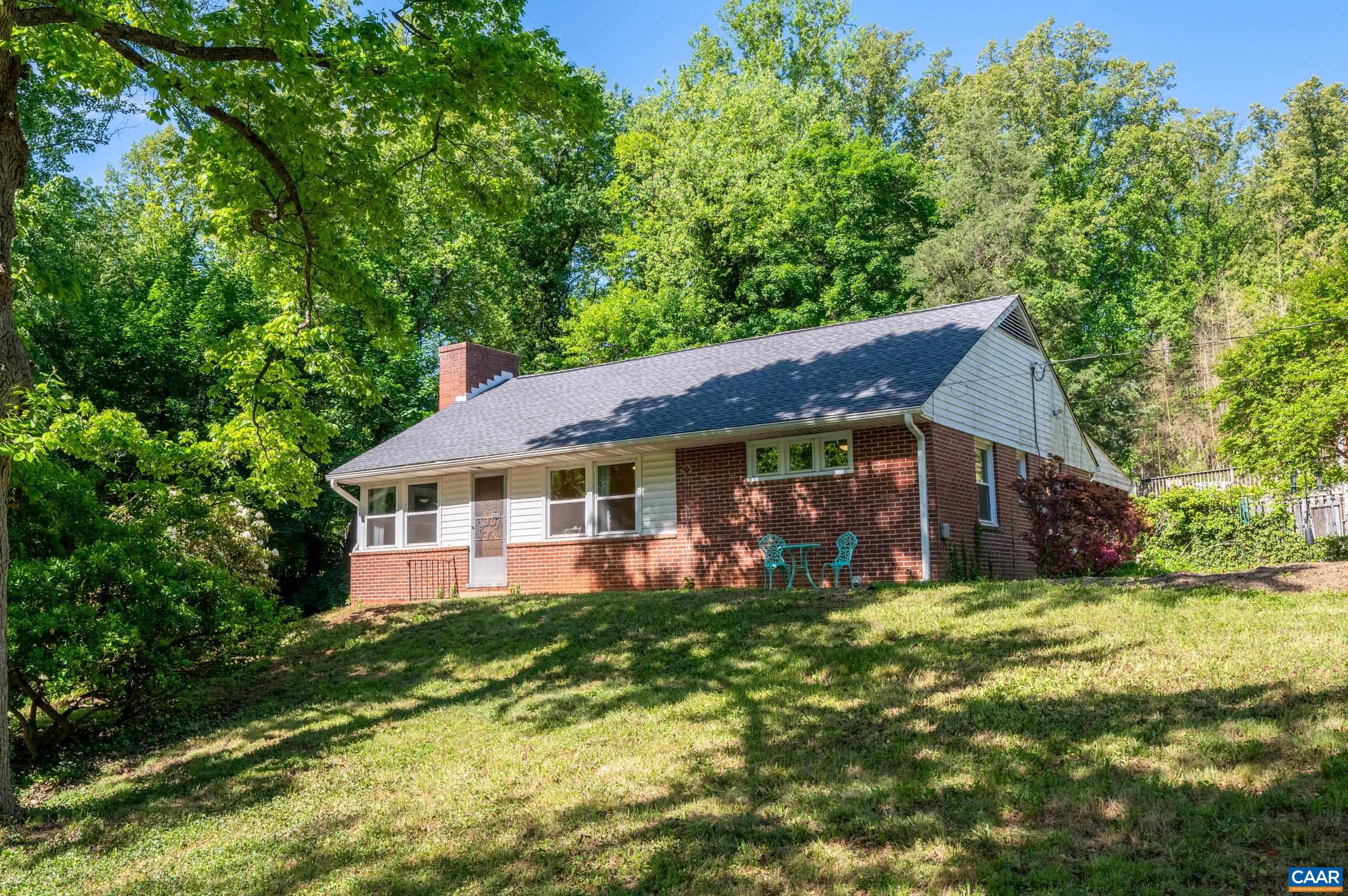 1211 WELLFORD ST, CHARLOTTESVILLE, Virginia 22903, 3 Bedrooms Bedrooms, ,2 BathroomsBathrooms,Residential,1211 WELLFORD ST,677638 MLS # 677638 1211 WELLFORD ST, CHARLOTTESVILLE, Virginia 22903, 3 Bedrooms Bedrooms, ,2 BathroomsBathrooms,Residential,1211 WELLFORD ST,677638 MLS # 677638