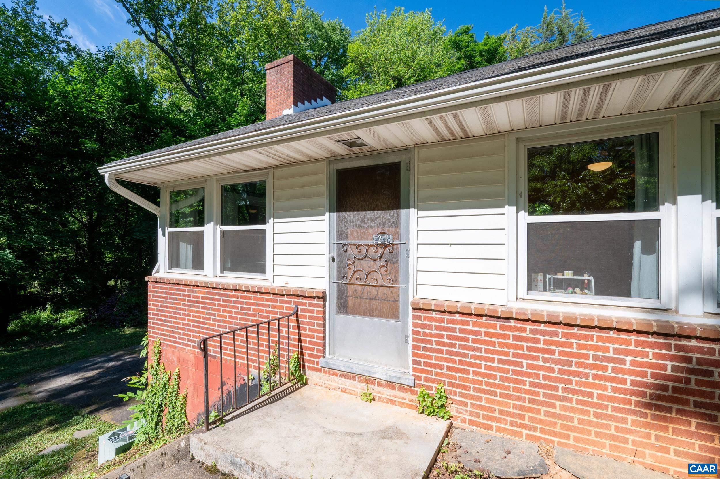 1211 WELLFORD ST, CHARLOTTESVILLE, Virginia 22903, 3 Bedrooms Bedrooms, ,2 BathroomsBathrooms,Residential,1211 WELLFORD ST,677638 MLS # 677638 1211 WELLFORD ST, CHARLOTTESVILLE, Virginia 22903, 3 Bedrooms Bedrooms, ,2 BathroomsBathrooms,Residential,1211 WELLFORD ST,677638 MLS # 677638