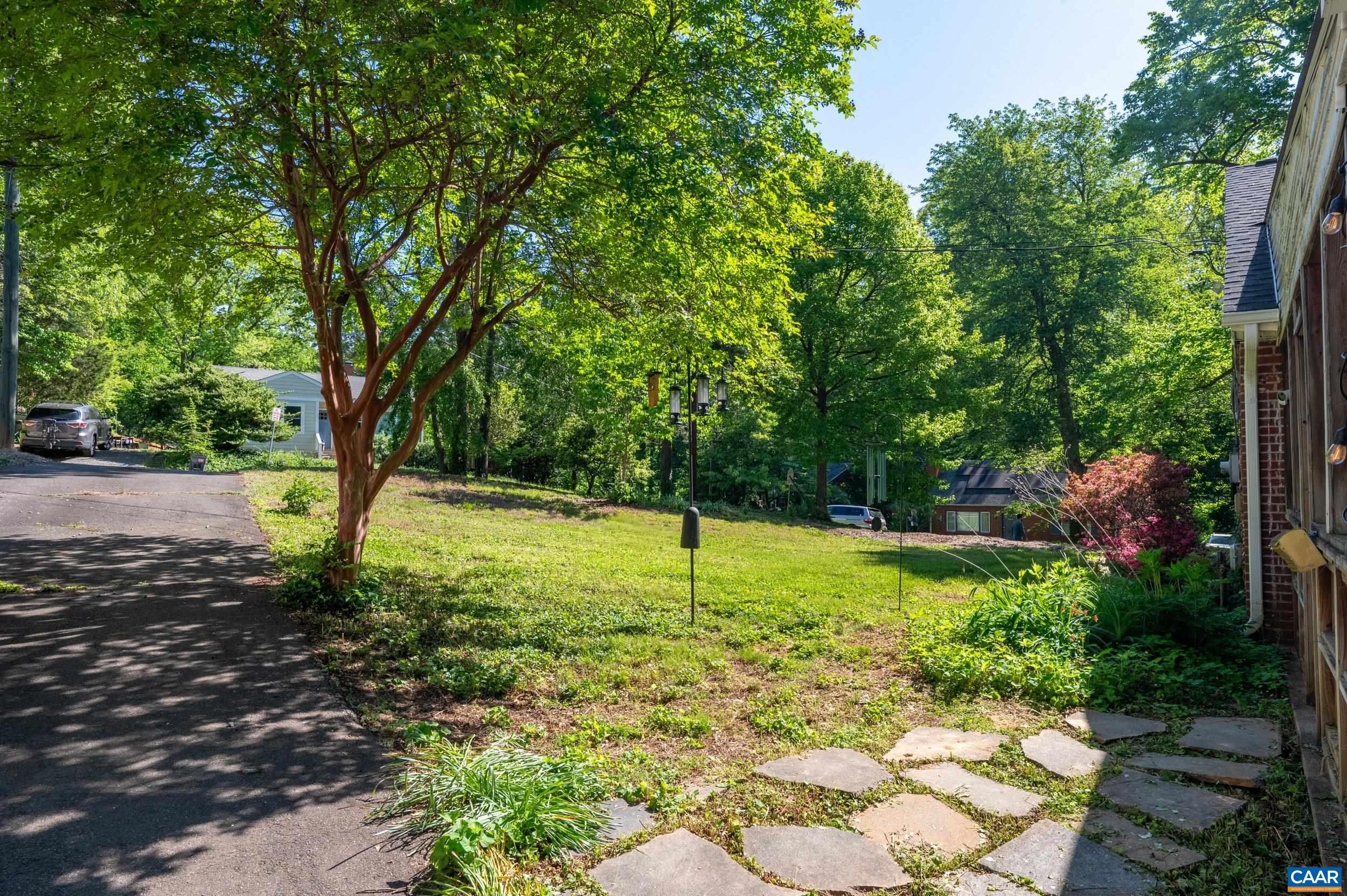 1211 WELLFORD ST, CHARLOTTESVILLE, Virginia 22903, 3 Bedrooms Bedrooms, ,2 BathroomsBathrooms,Residential,1211 WELLFORD ST,677638 MLS # 677638 1211 WELLFORD ST, CHARLOTTESVILLE, Virginia 22903, 3 Bedrooms Bedrooms, ,2 BathroomsBathrooms,Residential,1211 WELLFORD ST,677638 MLS # 677638