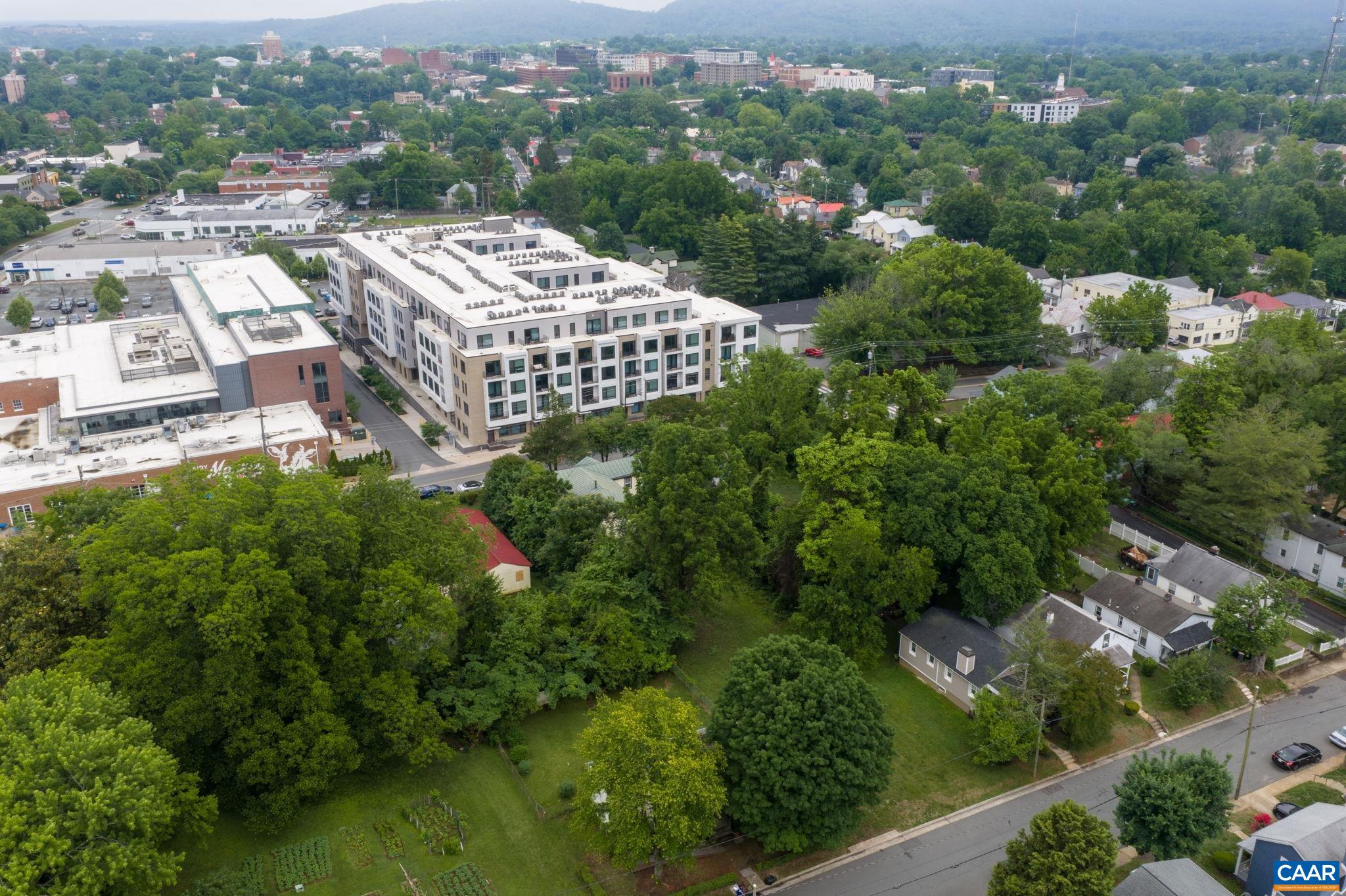 414 NW 10 1/2 ST, CHARLOTTESVILLE, Virginia 22903, 2 Bedrooms Bedrooms, ,1 BathroomBathrooms,Residential,414 NW 10 1/2 ST,677643 MLS # 677643 414 NW 10 1/2 ST, CHARLOTTESVILLE, Virginia 22903, 2 Bedrooms Bedrooms, ,1 BathroomBathrooms,Residential,414 NW 10 1/2 ST,677643 MLS # 677643