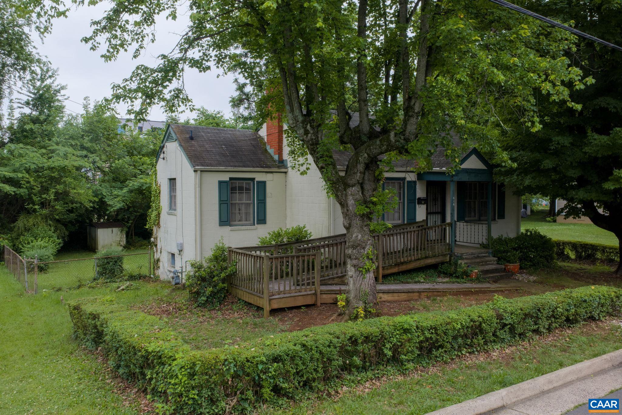 414 NW 10 1/2 ST, CHARLOTTESVILLE, Virginia 22903, 2 Bedrooms Bedrooms, ,1 BathroomBathrooms,Residential,414 NW 10 1/2 ST,677643 MLS # 677643 414 NW 10 1/2 ST, CHARLOTTESVILLE, Virginia 22903, 2 Bedrooms Bedrooms, ,1 BathroomBathrooms,Residential,414 NW 10 1/2 ST,677643 MLS # 677643