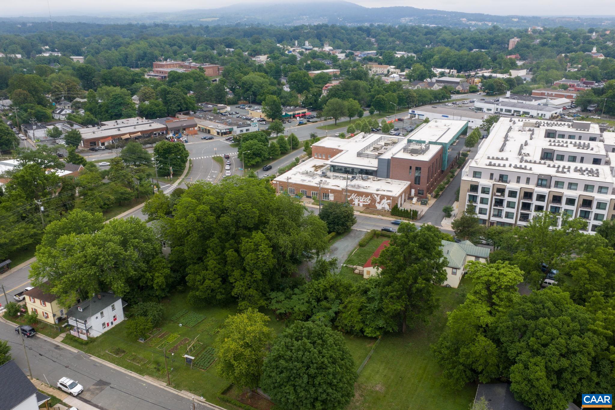 414 NW 10 1/2 ST, CHARLOTTESVILLE, Virginia 22903, 2 Bedrooms Bedrooms, ,1 BathroomBathrooms,Residential,414 NW 10 1/2 ST,677643 MLS # 677643 414 NW 10 1/2 ST, CHARLOTTESVILLE, Virginia 22903, 2 Bedrooms Bedrooms, ,1 BathroomBathrooms,Residential,414 NW 10 1/2 ST,677643 MLS # 677643