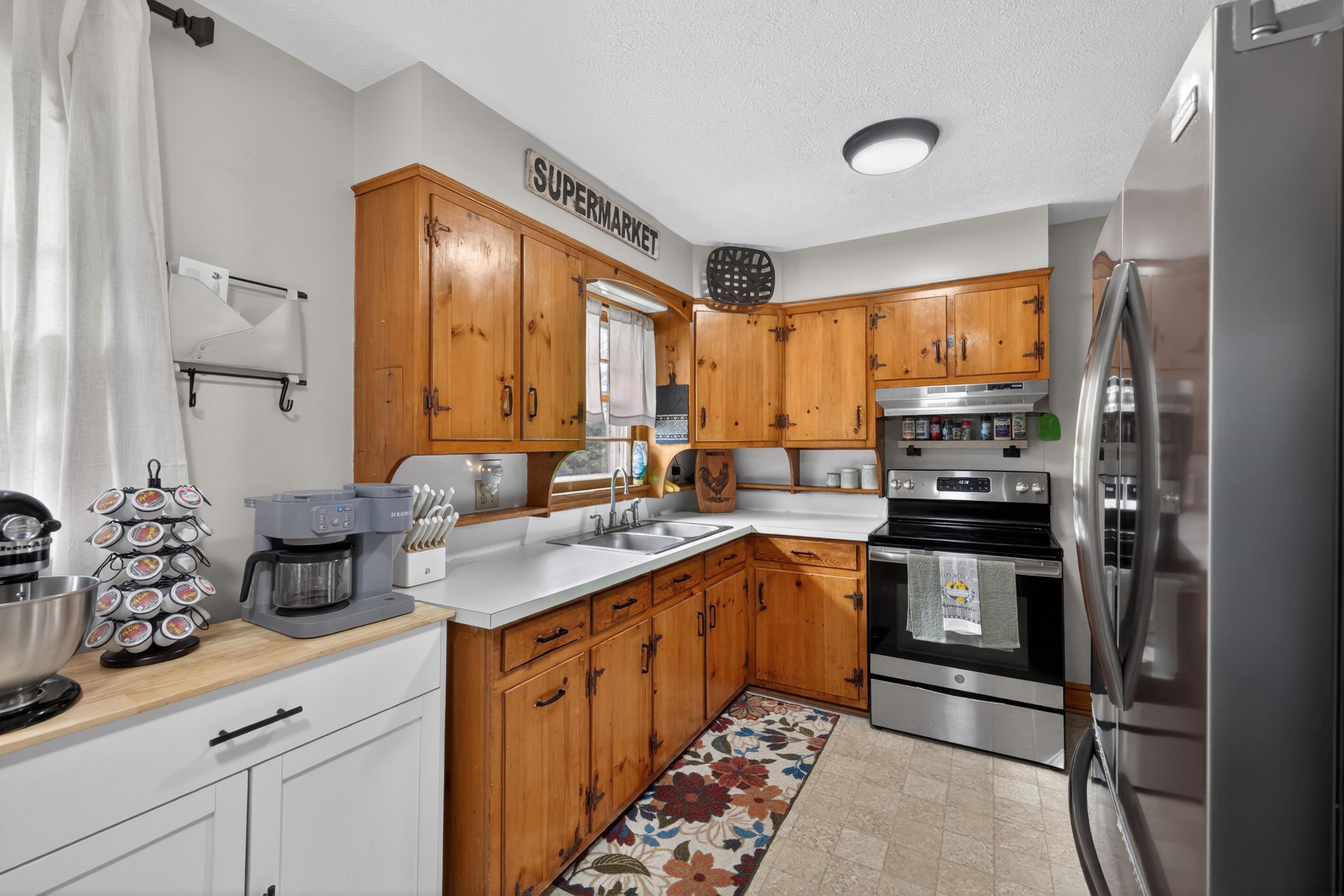 7827 N LEE HWY, RAPHINE, Virginia 24472, 3 Bedrooms Bedrooms, ,1 BathroomBathrooms,Residential,7827 N LEE HWY,677644 MLS # 677644 7827 N LEE HWY, RAPHINE, Virginia 24472, 3 Bedrooms Bedrooms, ,1 BathroomBathrooms,Residential,7827 N LEE HWY,677644 MLS # 677644