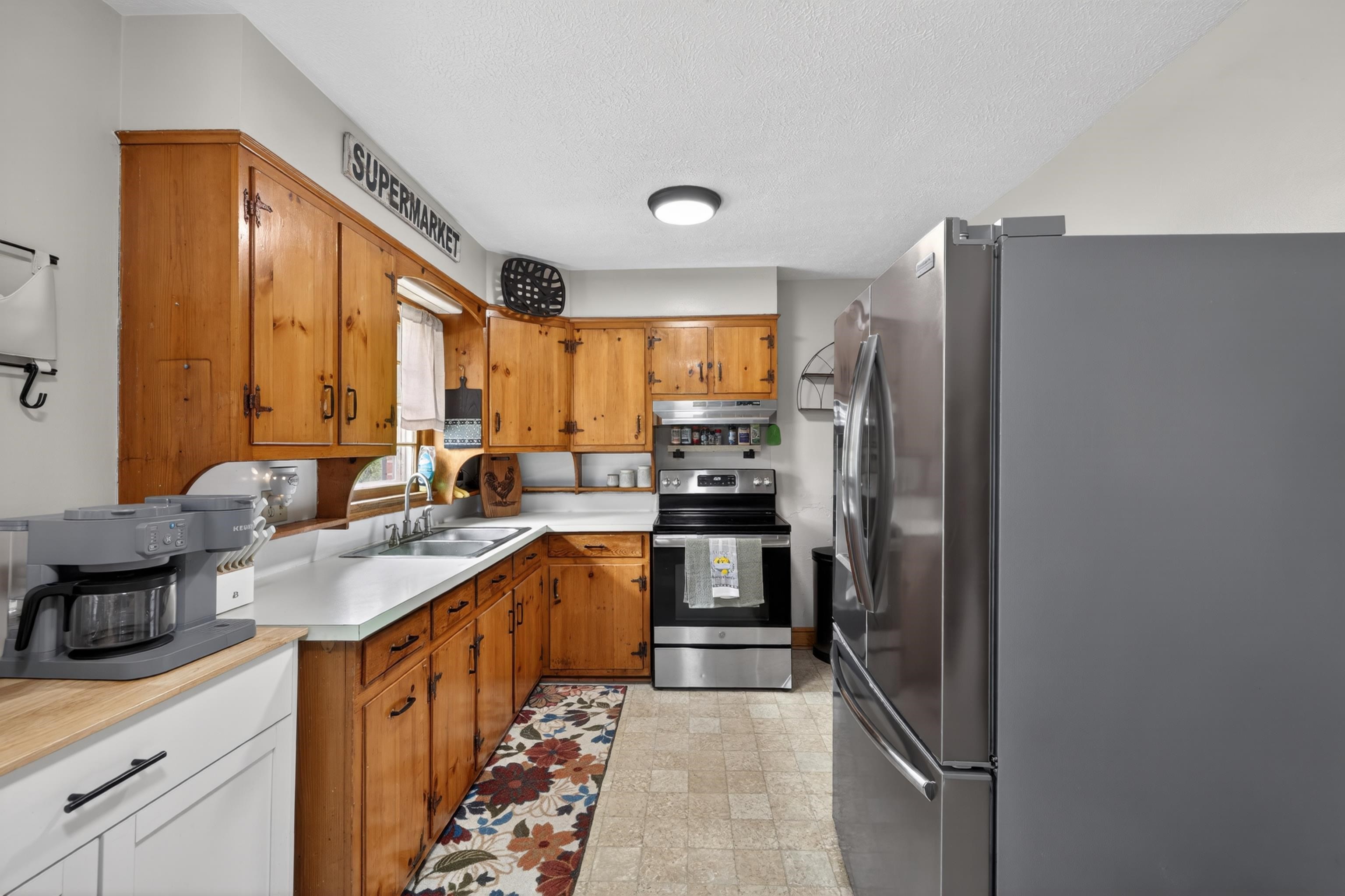 7827 N LEE HWY, RAPHINE, Virginia 24472, 3 Bedrooms Bedrooms, ,1 BathroomBathrooms,Residential,7827 N LEE HWY,677644 MLS # 677644 7827 N LEE HWY, RAPHINE, Virginia 24472, 3 Bedrooms Bedrooms, ,1 BathroomBathrooms,Residential,7827 N LEE HWY,677644 MLS # 677644