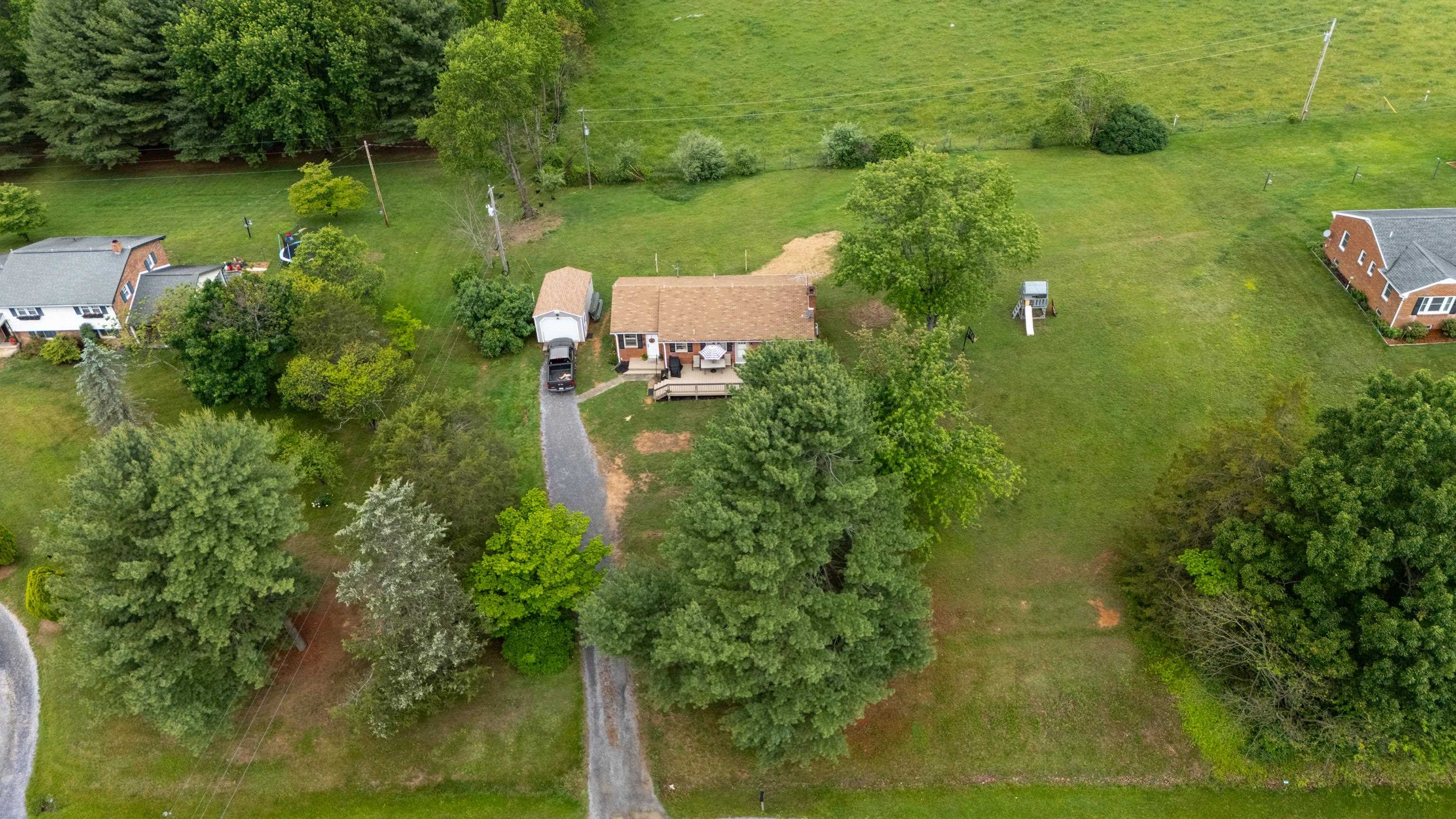 7827 N LEE HWY, RAPHINE, Virginia 24472, 3 Bedrooms Bedrooms, ,1 BathroomBathrooms,Residential,7827 N LEE HWY,677644 MLS # 677644 7827 N LEE HWY, RAPHINE, Virginia 24472, 3 Bedrooms Bedrooms, ,1 BathroomBathrooms,Residential,7827 N LEE HWY,677644 MLS # 677644