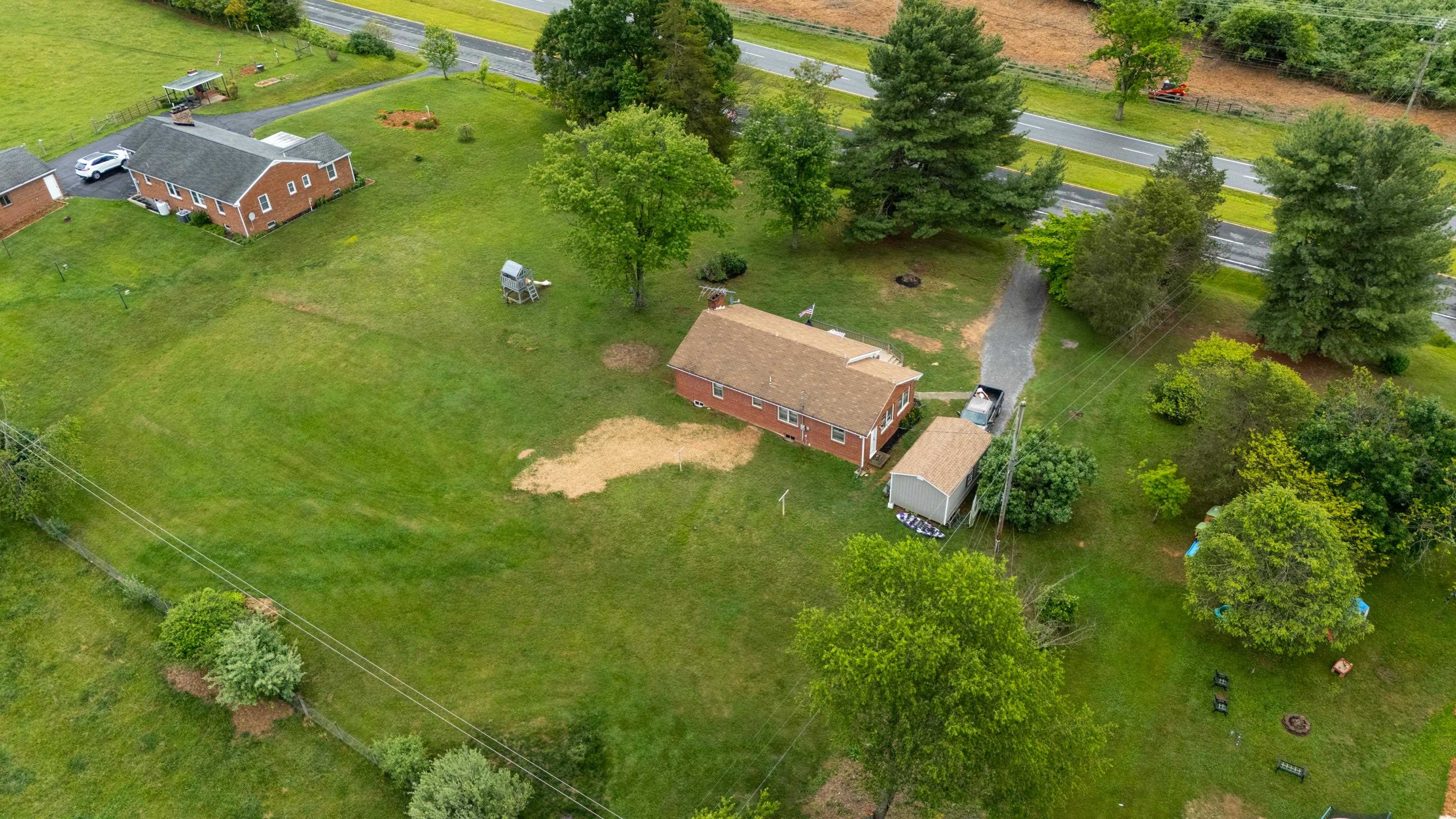 7827 N LEE HWY, RAPHINE, Virginia 24472, 3 Bedrooms Bedrooms, ,1 BathroomBathrooms,Residential,7827 N LEE HWY,677644 MLS # 677644 7827 N LEE HWY, RAPHINE, Virginia 24472, 3 Bedrooms Bedrooms, ,1 BathroomBathrooms,Residential,7827 N LEE HWY,677644 MLS # 677644