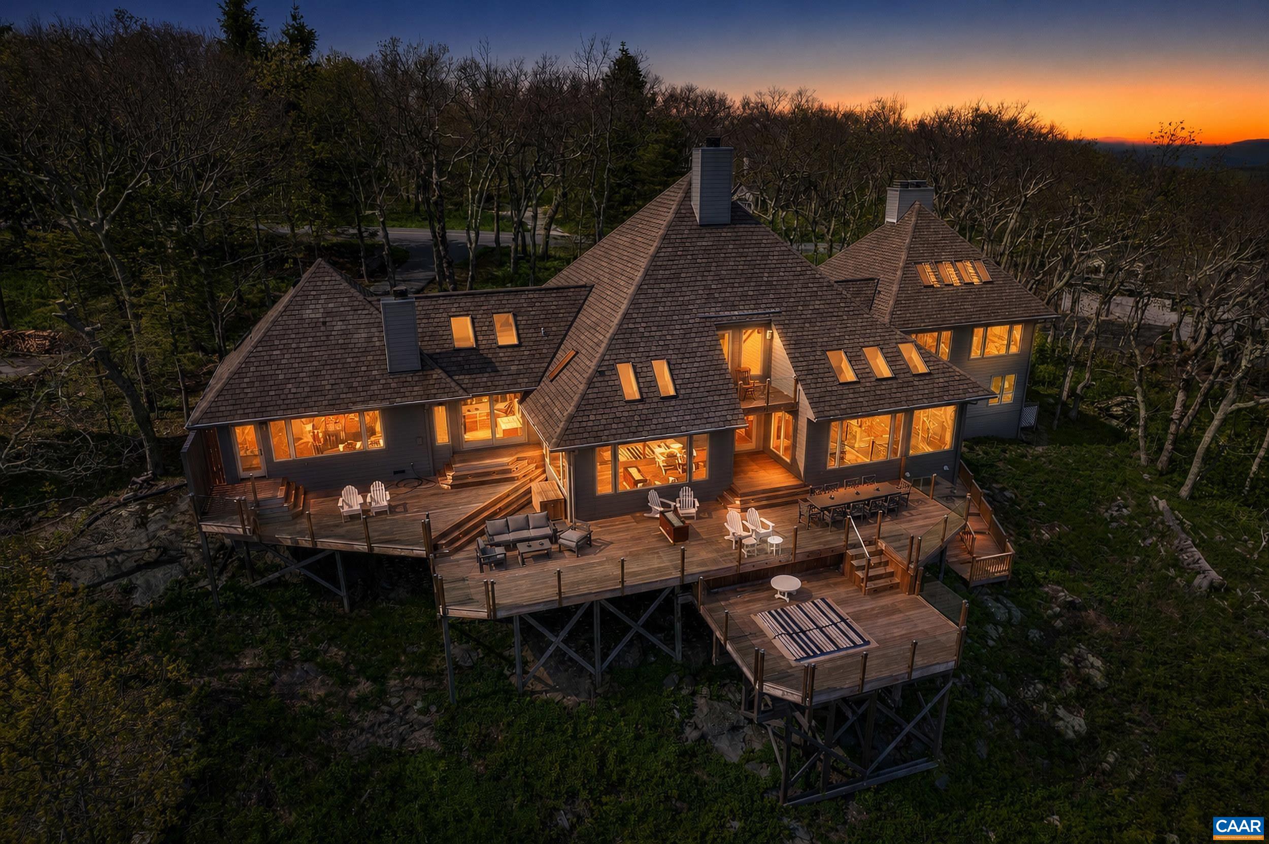 880 DEVILS KNOB LOOP, WINTERGREEN, Virginia 22967, 6 Bedrooms Bedrooms, ,5 BathroomsBathrooms,Residential,11F-A-43,880 DEVILS KNOB LOOP,677667 MLS # 677667 880 DEVILS KNOB LOOP, WINTERGREEN, Virginia 22967, 6 Bedrooms Bedrooms, ,5 BathroomsBathrooms,Residential,11F-A-43,880 DEVILS KNOB LOOP,677667 MLS # 677667