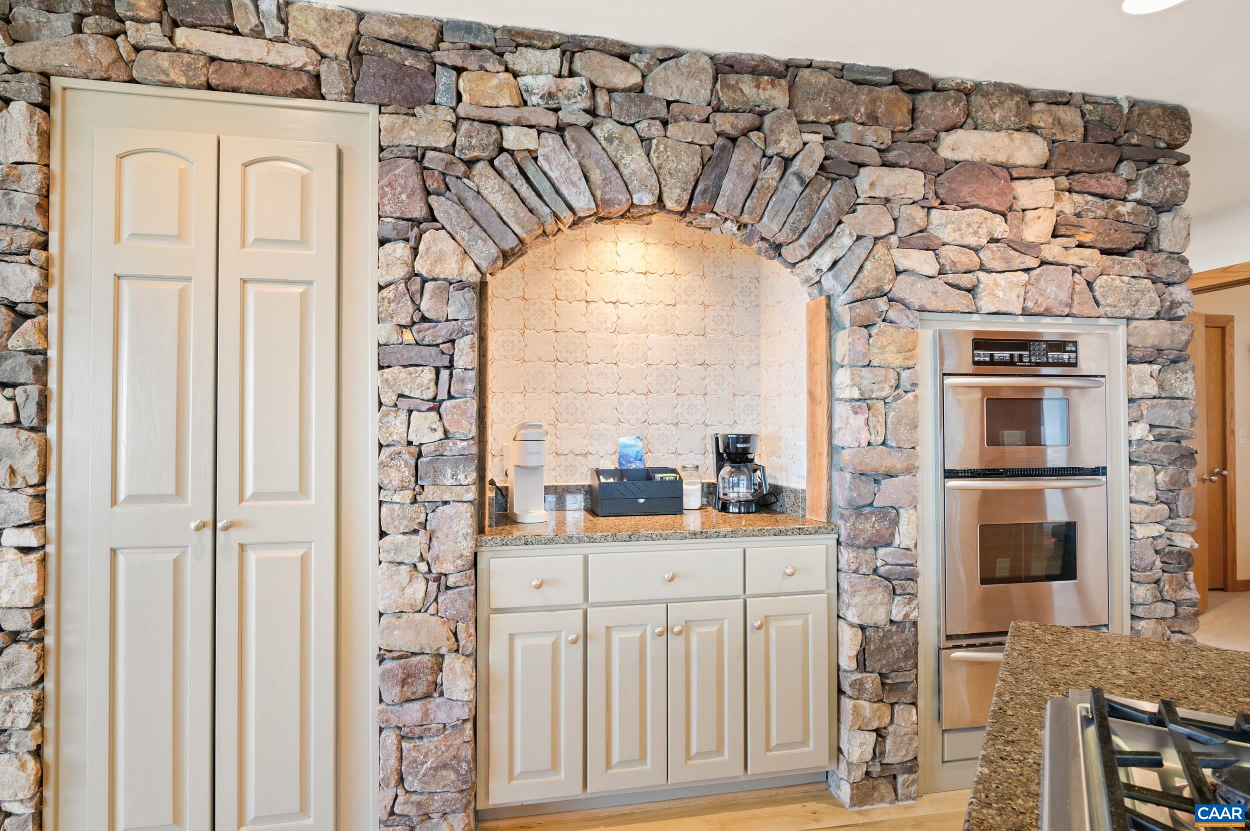880 DEVILS KNOB LOOP, WINTERGREEN, Virginia 22967, 6 Bedrooms Bedrooms, ,5 BathroomsBathrooms,Residential,11F-A-43,880 DEVILS KNOB LOOP,677667 MLS # 677667 880 DEVILS KNOB LOOP, WINTERGREEN, Virginia 22967, 6 Bedrooms Bedrooms, ,5 BathroomsBathrooms,Residential,11F-A-43,880 DEVILS KNOB LOOP,677667 MLS # 677667