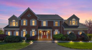 7573 FUSILIER DR, WARRENTON, Virginia 20186, 4 Bedrooms Bedrooms, ,3 BathroomsBathrooms,Residential,7573 FUSILIER DR,VAFQ2021214 MLS # VAFQ2021214