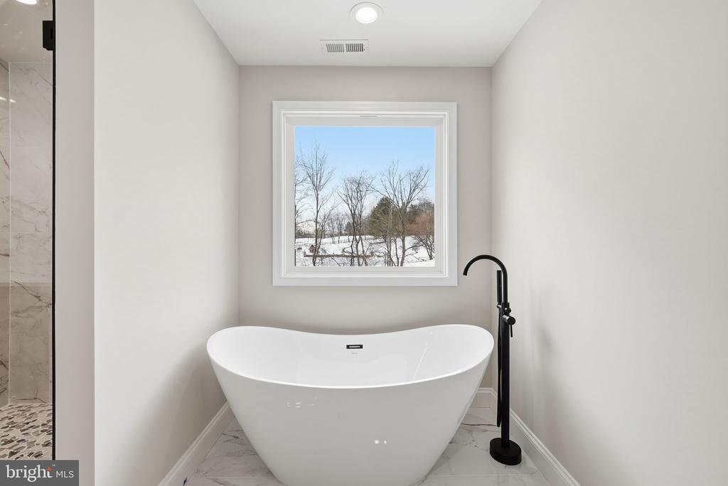 9586 SOUTH PINES RD, WARRENTON, Virginia 20186, 4 Bedrooms Bedrooms, ,4 BathroomsBathrooms,Residential,9586 SOUTH PINES RD,VAFQ2021558 MLS # VAFQ2021558 9586 SOUTH PINES RD, WARRENTON, Virginia 20186, 4 Bedrooms Bedrooms, ,4 BathroomsBathrooms,Residential,9586 SOUTH PINES RD,VAFQ2021558 MLS # VAFQ2021558