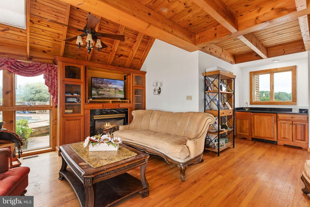 6119 BEACH RD, MIDLAND, Virginia 22728, 3 Bedrooms Bedrooms, ,2 BathroomsBathrooms,Residential,6119 BEACH RD,VAFQ2021888 MLS # VAFQ2021888 6119 BEACH RD, MIDLAND, Virginia 22728, 3 Bedrooms Bedrooms, ,2 BathroomsBathrooms,Residential,6119 BEACH RD,VAFQ2021888 MLS # VAFQ2021888