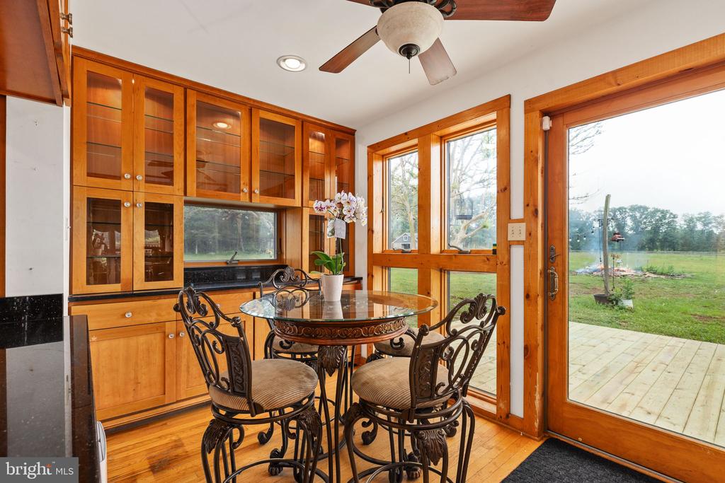 6119 BEACH RD, MIDLAND, Virginia 22728, 3 Bedrooms Bedrooms, ,2 BathroomsBathrooms,Residential,6119 BEACH RD,VAFQ2021888 MLS # VAFQ2021888 6119 BEACH RD, MIDLAND, Virginia 22728, 3 Bedrooms Bedrooms, ,2 BathroomsBathrooms,Residential,6119 BEACH RD,VAFQ2021888 MLS # VAFQ2021888