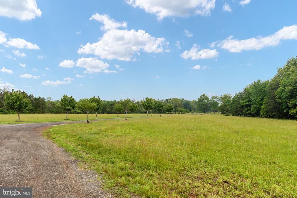 6119 BEACH RD, MIDLAND, Virginia 22728, 3 Bedrooms Bedrooms, ,2 BathroomsBathrooms,Residential,6119 BEACH RD,VAFQ2021888 MLS # VAFQ2021888 6119 BEACH RD, MIDLAND, Virginia 22728, 3 Bedrooms Bedrooms, ,2 BathroomsBathrooms,Residential,6119 BEACH RD,VAFQ2021888 MLS # VAFQ2021888