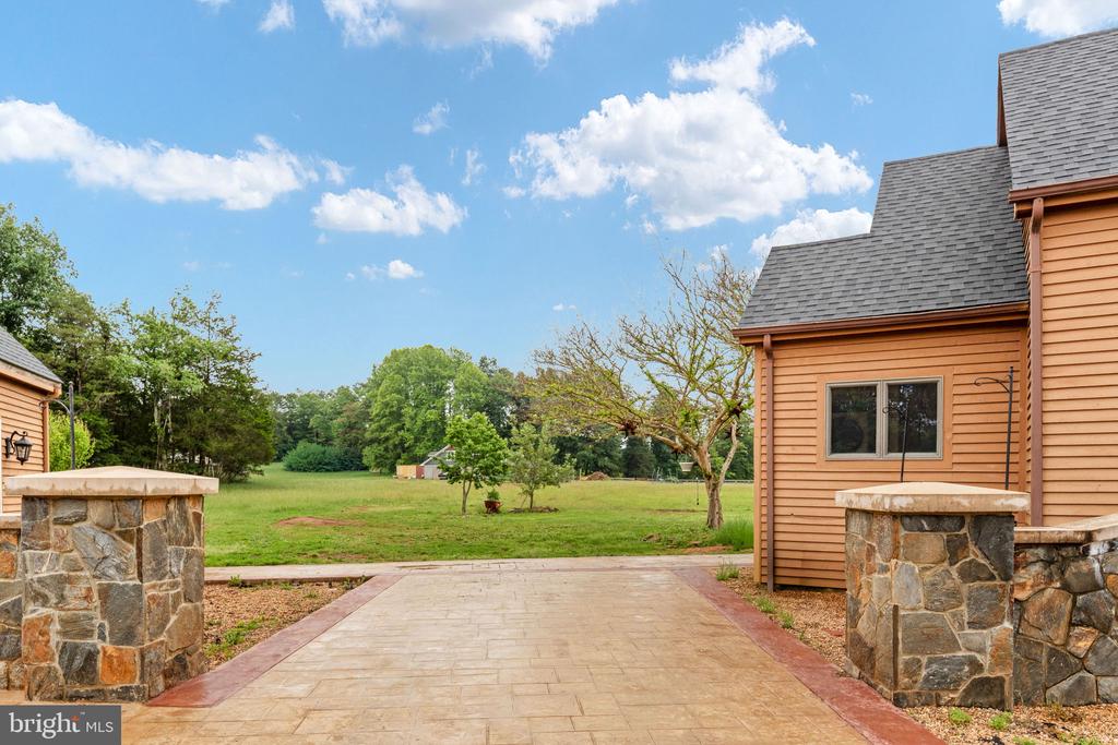 6119 BEACH RD, MIDLAND, Virginia 22728, 3 Bedrooms Bedrooms, ,2 BathroomsBathrooms,Residential,6119 BEACH RD,VAFQ2021888 MLS # VAFQ2021888 6119 BEACH RD, MIDLAND, Virginia 22728, 3 Bedrooms Bedrooms, ,2 BathroomsBathrooms,Residential,6119 BEACH RD,VAFQ2021888 MLS # VAFQ2021888