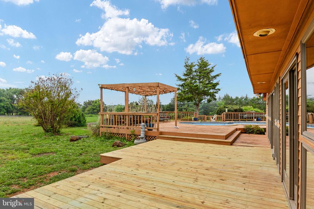 6119 BEACH RD, MIDLAND, Virginia 22728, 3 Bedrooms Bedrooms, ,2 BathroomsBathrooms,Residential,6119 BEACH RD,VAFQ2021888 MLS # VAFQ2021888 6119 BEACH RD, MIDLAND, Virginia 22728, 3 Bedrooms Bedrooms, ,2 BathroomsBathrooms,Residential,6119 BEACH RD,VAFQ2021888 MLS # VAFQ2021888