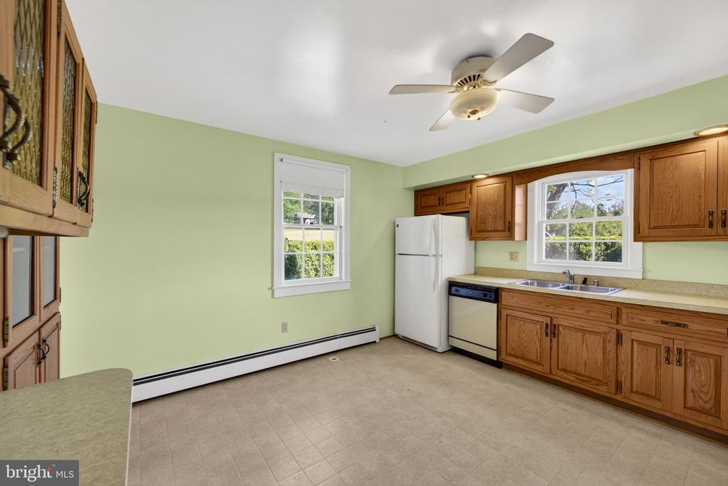 40 BATTLE MOUNTAIN RD, AMISSVILLE, Virginia 20106, 4 Bedrooms Bedrooms, ,2 BathroomsBathrooms,Residential,40 BATTLE MOUNTAIN RD,VARP2002544 MLS # VARP2002544 40 BATTLE MOUNTAIN RD, AMISSVILLE, Virginia 20106, 4 Bedrooms Bedrooms, ,2 BathroomsBathrooms,Residential,40 BATTLE MOUNTAIN RD,VARP2002544 MLS # VARP2002544