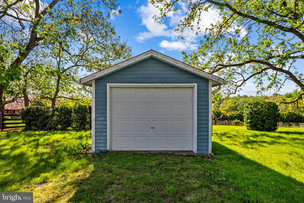 40 BATTLE MOUNTAIN RD, AMISSVILLE, Virginia 20106, 4 Bedrooms Bedrooms, ,2 BathroomsBathrooms,Residential,40 BATTLE MOUNTAIN RD,VARP2002544 MLS # VARP2002544 40 BATTLE MOUNTAIN RD, AMISSVILLE, Virginia 20106, 4 Bedrooms Bedrooms, ,2 BathroomsBathrooms,Residential,40 BATTLE MOUNTAIN RD,VARP2002544 MLS # VARP2002544