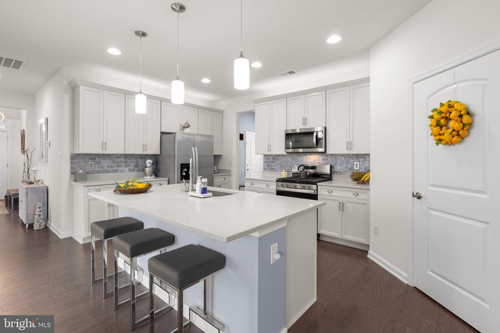 12331 RUBY RED DR, FREDERICKSBURG, Virginia 22407, 2 Bedrooms Bedrooms, ,2 BathroomsBathrooms,Residential,12331 RUBY RED DR,VASP2042128 MLS # VASP2042128
