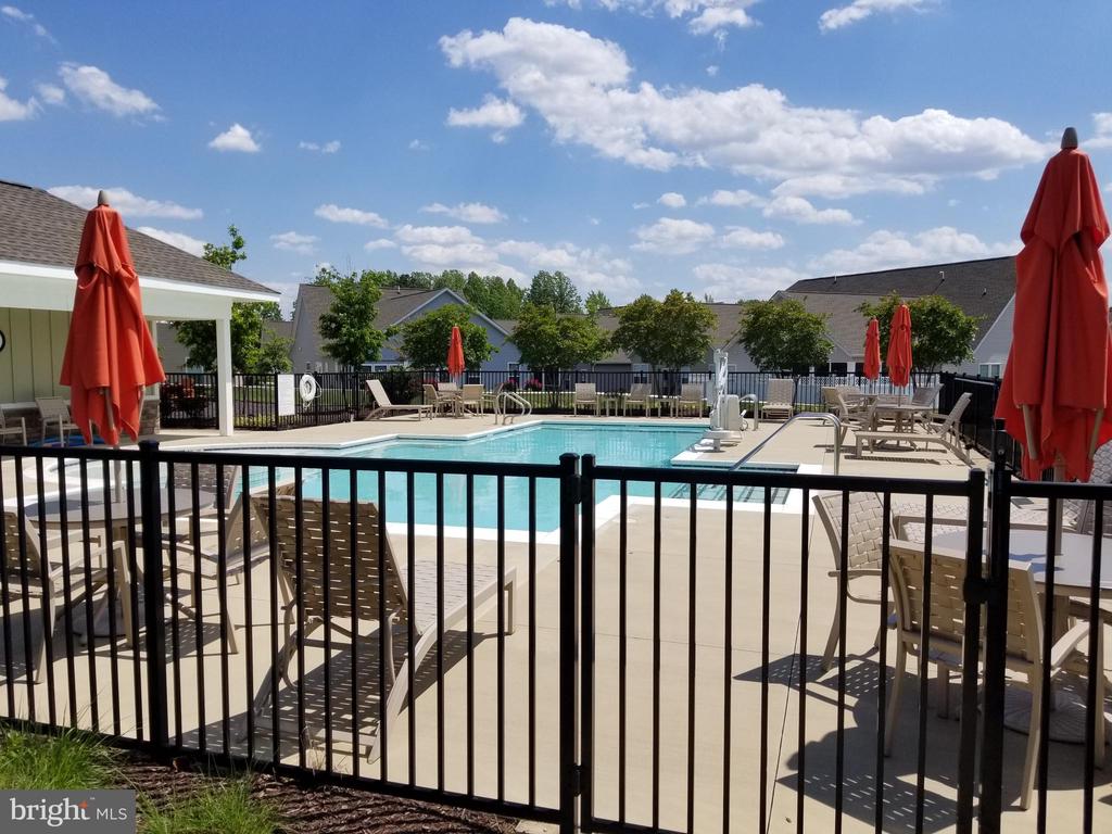 12331 RUBY RED DR, FREDERICKSBURG, Virginia 22407, 2 Bedrooms Bedrooms, ,2 BathroomsBathrooms,Residential,12331 RUBY RED DR,VASP2042128 MLS # VASP2042128