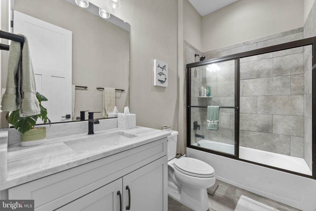 9801 THOROUGHBRED RD, WARRENTON, Virginia 20187, 4 Bedrooms Bedrooms, ,3 BathroomsBathrooms,Residential,9801 THOROUGHBRED RD,VAFQ2022040 MLS # VAFQ2022040 9801 THOROUGHBRED RD, WARRENTON, Virginia 20187, 4 Bedrooms Bedrooms, ,3 BathroomsBathrooms,Residential,9801 THOROUGHBRED RD,VAFQ2022040 MLS # VAFQ2022040