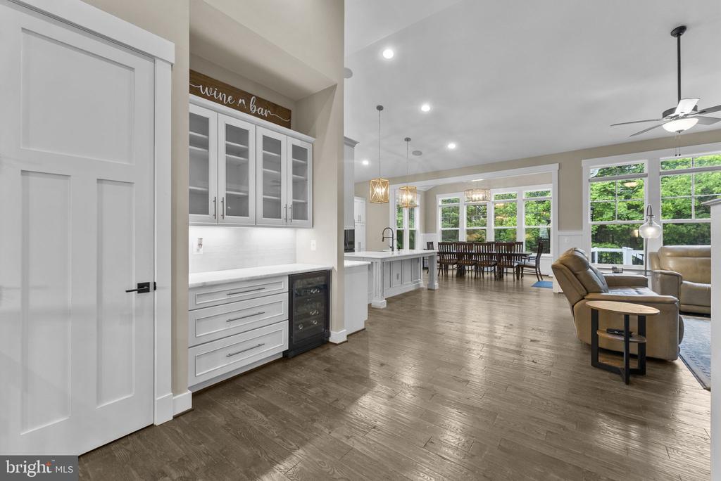 9801 THOROUGHBRED RD, WARRENTON, Virginia 20187, 4 Bedrooms Bedrooms, ,3 BathroomsBathrooms,Residential,9801 THOROUGHBRED RD,VAFQ2022040 MLS # VAFQ2022040 9801 THOROUGHBRED RD, WARRENTON, Virginia 20187, 4 Bedrooms Bedrooms, ,3 BathroomsBathrooms,Residential,9801 THOROUGHBRED RD,VAFQ2022040 MLS # VAFQ2022040