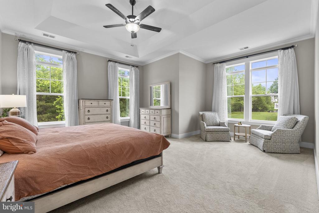 9801 THOROUGHBRED RD, WARRENTON, Virginia 20187, 4 Bedrooms Bedrooms, ,3 BathroomsBathrooms,Residential,9801 THOROUGHBRED RD,VAFQ2022040 MLS # VAFQ2022040 9801 THOROUGHBRED RD, WARRENTON, Virginia 20187, 4 Bedrooms Bedrooms, ,3 BathroomsBathrooms,Residential,9801 THOROUGHBRED RD,VAFQ2022040 MLS # VAFQ2022040