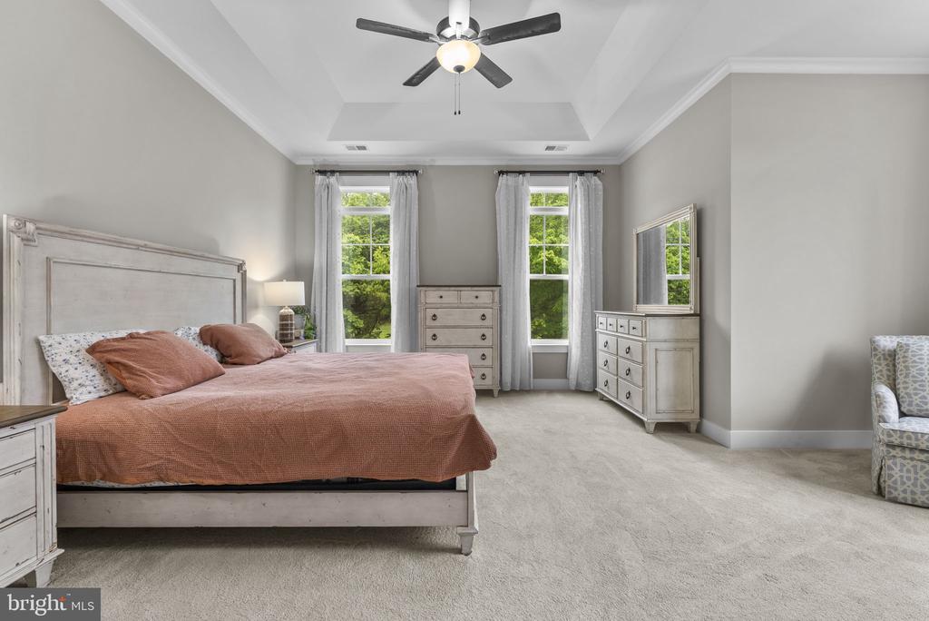 9801 THOROUGHBRED RD, WARRENTON, Virginia 20187, 4 Bedrooms Bedrooms, ,3 BathroomsBathrooms,Residential,9801 THOROUGHBRED RD,VAFQ2022040 MLS # VAFQ2022040 9801 THOROUGHBRED RD, WARRENTON, Virginia 20187, 4 Bedrooms Bedrooms, ,3 BathroomsBathrooms,Residential,9801 THOROUGHBRED RD,VAFQ2022040 MLS # VAFQ2022040