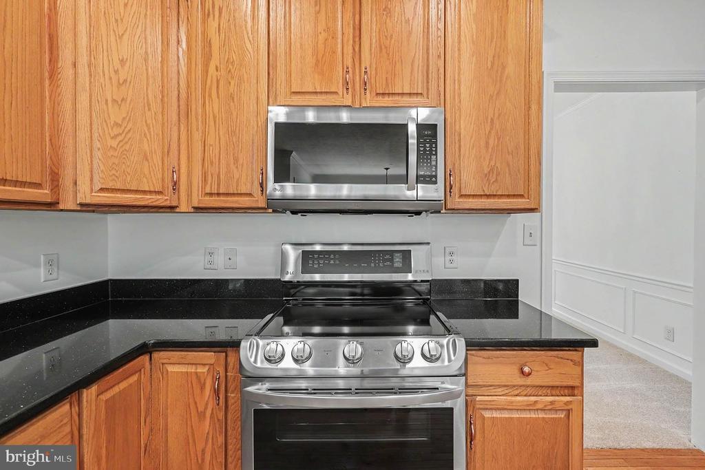 13421 FOX CHASE LN, SPOTSYLVANIA, Virginia 22553, 5 Bedrooms Bedrooms, ,3 BathroomsBathrooms,Residential,13421 FOX CHASE LN,VASP2042200 MLS # VASP2042200 13421 FOX CHASE LN, SPOTSYLVANIA, Virginia 22553, 5 Bedrooms Bedrooms, ,3 BathroomsBathrooms,Residential,13421 FOX CHASE LN,VASP2042200 MLS # VASP2042200