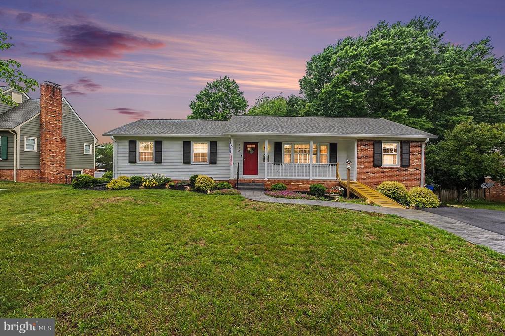313 LAUREL AVE, FREDERICKSBURG, Virginia 22408, 4 Bedrooms Bedrooms, ,3 BathroomsBathrooms,Residential,313 LAUREL AVE,VASP2042248 MLS # VASP2042248 313 LAUREL AVE, FREDERICKSBURG, Virginia 22408, 4 Bedrooms Bedrooms, ,3 BathroomsBathrooms,Residential,313 LAUREL AVE,VASP2042248 MLS # VASP2042248