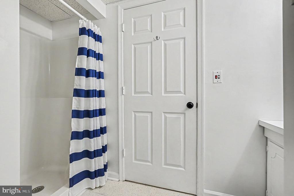 313 LAUREL AVE, FREDERICKSBURG, Virginia 22408, 4 Bedrooms Bedrooms, ,3 BathroomsBathrooms,Residential,313 LAUREL AVE,VASP2042248 MLS # VASP2042248 313 LAUREL AVE, FREDERICKSBURG, Virginia 22408, 4 Bedrooms Bedrooms, ,3 BathroomsBathrooms,Residential,313 LAUREL AVE,VASP2042248 MLS # VASP2042248