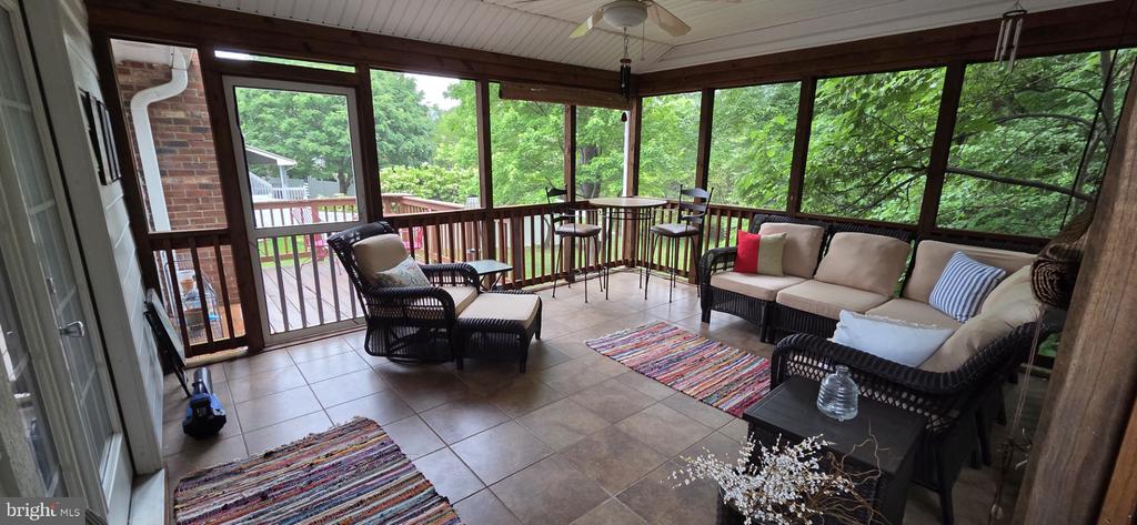 313 LAUREL AVE, FREDERICKSBURG, Virginia 22408, 4 Bedrooms Bedrooms, ,3 BathroomsBathrooms,Residential,313 LAUREL AVE,VASP2042248 MLS # VASP2042248 313 LAUREL AVE, FREDERICKSBURG, Virginia 22408, 4 Bedrooms Bedrooms, ,3 BathroomsBathrooms,Residential,313 LAUREL AVE,VASP2042248 MLS # VASP2042248