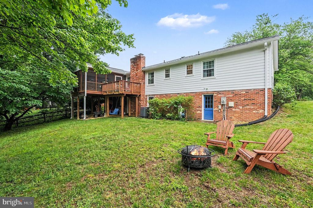 313 LAUREL AVE, FREDERICKSBURG, Virginia 22408, 4 Bedrooms Bedrooms, ,3 BathroomsBathrooms,Residential,313 LAUREL AVE,VASP2042248 MLS # VASP2042248 313 LAUREL AVE, FREDERICKSBURG, Virginia 22408, 4 Bedrooms Bedrooms, ,3 BathroomsBathrooms,Residential,313 LAUREL AVE,VASP2042248 MLS # VASP2042248