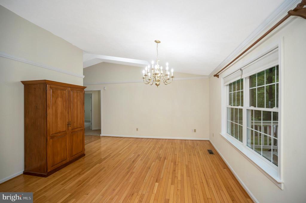 1011 EASTOVER PKWY, LOCUST GROVE, Virginia 22508, 3 Bedrooms Bedrooms, ,2 BathroomsBathrooms,Residential,1011 EASTOVER PKWY,VAOR2014238 MLS # VAOR2014238 1011 EASTOVER PKWY, LOCUST GROVE, Virginia 22508, 3 Bedrooms Bedrooms, ,2 BathroomsBathrooms,Residential,1011 EASTOVER PKWY,VAOR2014238 MLS # VAOR2014238