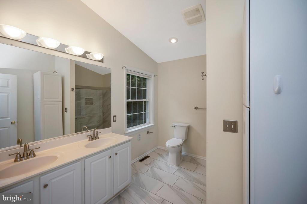 1011 EASTOVER PKWY, LOCUST GROVE, Virginia 22508, 3 Bedrooms Bedrooms, ,2 BathroomsBathrooms,Residential,1011 EASTOVER PKWY,VAOR2014238 MLS # VAOR2014238 1011 EASTOVER PKWY, LOCUST GROVE, Virginia 22508, 3 Bedrooms Bedrooms, ,2 BathroomsBathrooms,Residential,1011 EASTOVER PKWY,VAOR2014238 MLS # VAOR2014238