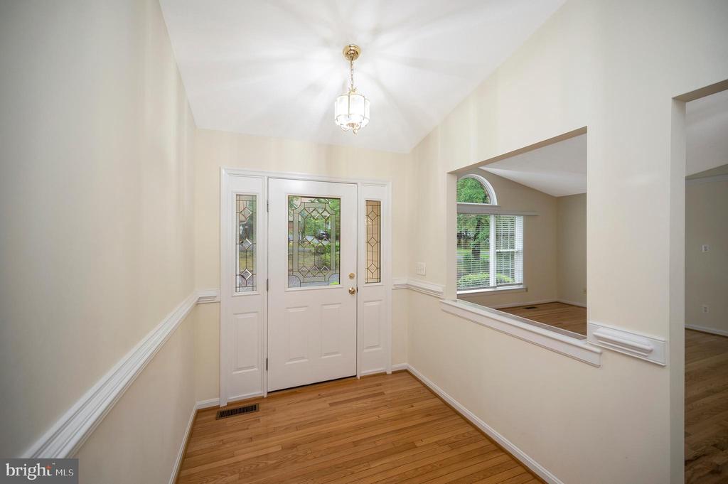 1011 EASTOVER PKWY, LOCUST GROVE, Virginia 22508, 3 Bedrooms Bedrooms, ,2 BathroomsBathrooms,Residential,1011 EASTOVER PKWY,VAOR2014238 MLS # VAOR2014238 1011 EASTOVER PKWY, LOCUST GROVE, Virginia 22508, 3 Bedrooms Bedrooms, ,2 BathroomsBathrooms,Residential,1011 EASTOVER PKWY,VAOR2014238 MLS # VAOR2014238