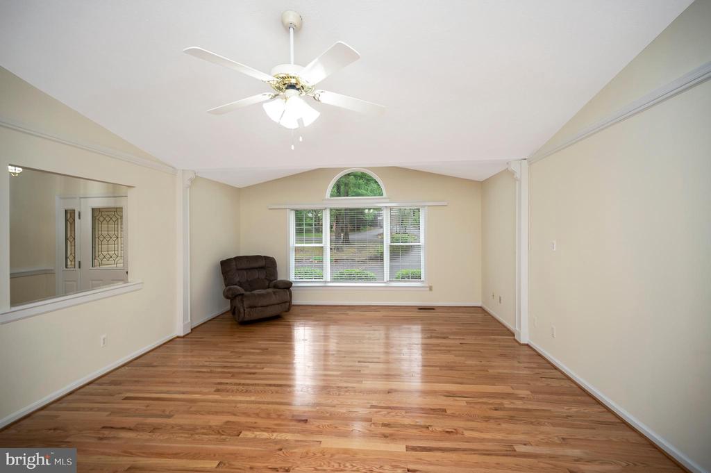 1011 EASTOVER PKWY, LOCUST GROVE, Virginia 22508, 3 Bedrooms Bedrooms, ,2 BathroomsBathrooms,Residential,1011 EASTOVER PKWY,VAOR2014238 MLS # VAOR2014238 1011 EASTOVER PKWY, LOCUST GROVE, Virginia 22508, 3 Bedrooms Bedrooms, ,2 BathroomsBathrooms,Residential,1011 EASTOVER PKWY,VAOR2014238 MLS # VAOR2014238