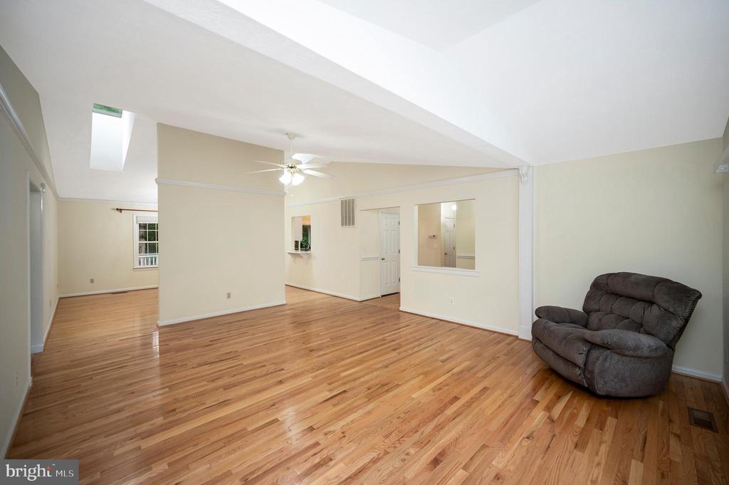 1011 EASTOVER PKWY, LOCUST GROVE, Virginia 22508, 3 Bedrooms Bedrooms, ,2 BathroomsBathrooms,Residential,1011 EASTOVER PKWY,VAOR2014238 MLS # VAOR2014238 1011 EASTOVER PKWY, LOCUST GROVE, Virginia 22508, 3 Bedrooms Bedrooms, ,2 BathroomsBathrooms,Residential,1011 EASTOVER PKWY,VAOR2014238 MLS # VAOR2014238