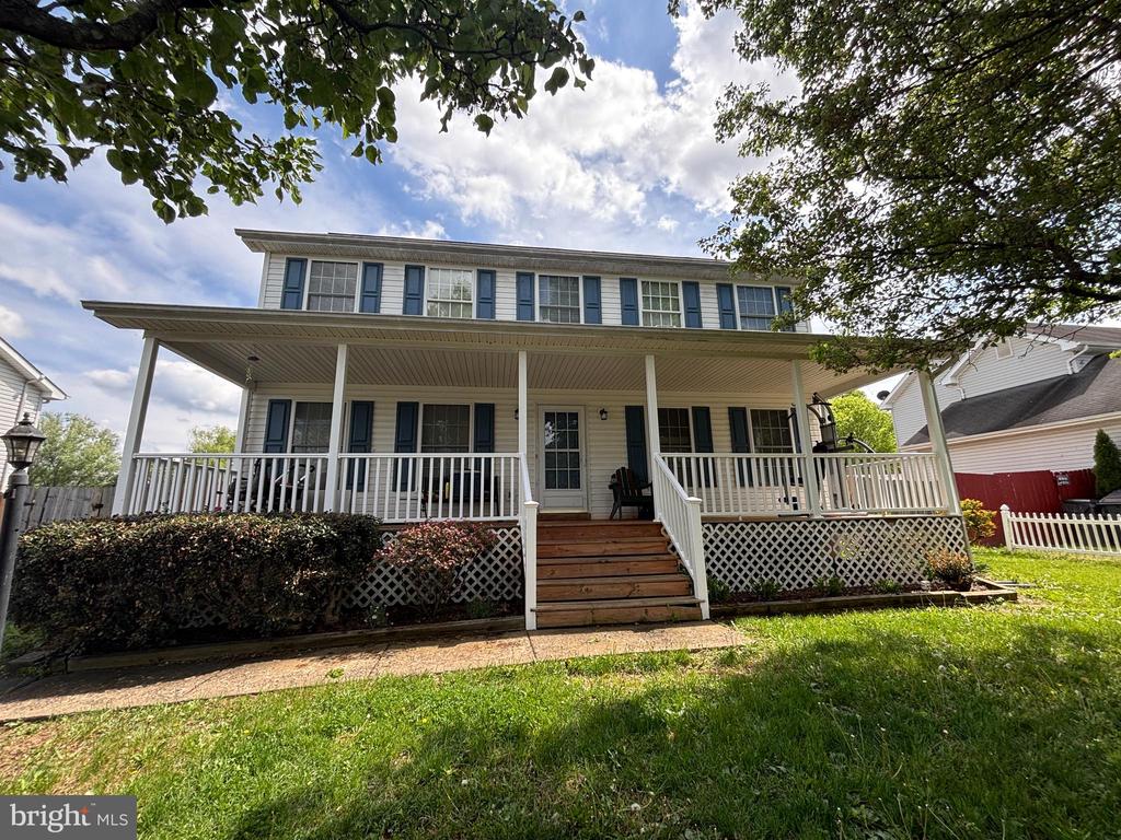 7023 JUSTIN CT E, REMINGTON, Virginia 22734, 5 Bedrooms Bedrooms, ,3 BathroomsBathrooms,Residential,7023 JUSTIN CT E,VAFQ2021714 MLS # VAFQ2021714 7023 JUSTIN CT E, REMINGTON, Virginia 22734, 5 Bedrooms Bedrooms, ,3 BathroomsBathrooms,Residential,7023 JUSTIN CT E,VAFQ2021714 MLS # VAFQ2021714