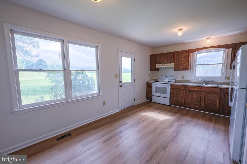 49 WATER ST, SPERRYVILLE, Virginia 22740, 3 Bedrooms Bedrooms, ,2 BathroomsBathrooms,Residential,49 WATER ST,VARP2002652 MLS # VARP2002652 49 WATER ST, SPERRYVILLE, Virginia 22740, 3 Bedrooms Bedrooms, ,2 BathroomsBathrooms,Residential,49 WATER ST,VARP2002652 MLS # VARP2002652