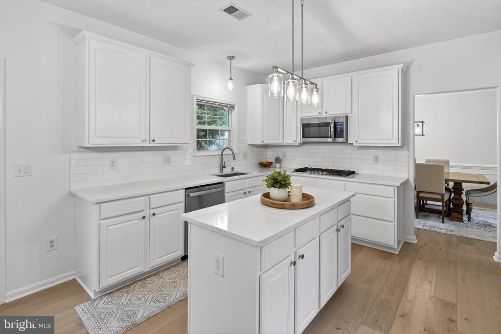 242 FOX CHASE ST, WARRENTON, Virginia 20186, 4 Bedrooms Bedrooms, ,3 BathroomsBathrooms,Residential,242 FOX CHASE ST,VAFQ2022232 MLS # VAFQ2022232 242 FOX CHASE ST, WARRENTON, Virginia 20186, 4 Bedrooms Bedrooms, ,3 BathroomsBathrooms,Residential,242 FOX CHASE ST,VAFQ2022232 MLS # VAFQ2022232
