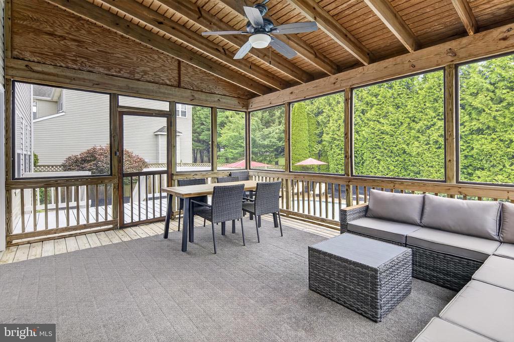 242 FOX CHASE ST, WARRENTON, Virginia 20186, 4 Bedrooms Bedrooms, ,3 BathroomsBathrooms,Residential,242 FOX CHASE ST,VAFQ2022232 MLS # VAFQ2022232 242 FOX CHASE ST, WARRENTON, Virginia 20186, 4 Bedrooms Bedrooms, ,3 BathroomsBathrooms,Residential,242 FOX CHASE ST,VAFQ2022232 MLS # VAFQ2022232