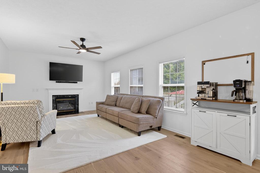 242 FOX CHASE ST, WARRENTON, Virginia 20186, 4 Bedrooms Bedrooms, ,3 BathroomsBathrooms,Residential,242 FOX CHASE ST,VAFQ2022232 MLS # VAFQ2022232 242 FOX CHASE ST, WARRENTON, Virginia 20186, 4 Bedrooms Bedrooms, ,3 BathroomsBathrooms,Residential,242 FOX CHASE ST,VAFQ2022232 MLS # VAFQ2022232